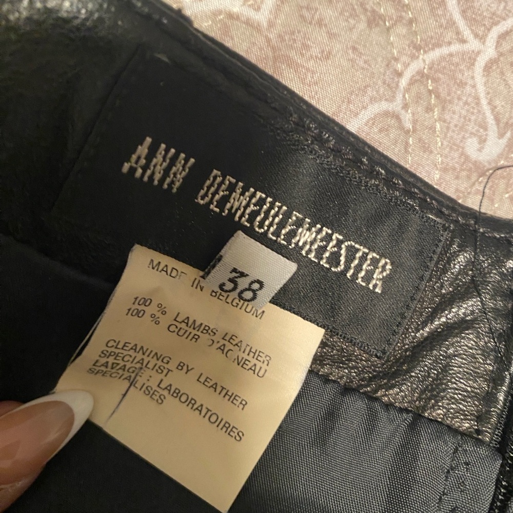 Black lamb Leather A-Line Skirt - Picture 2 of 3